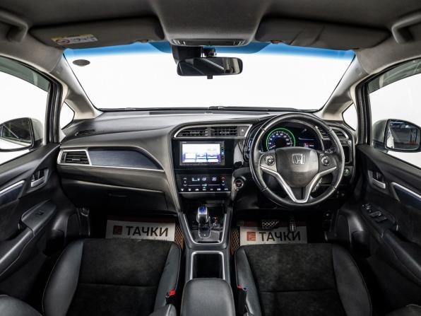 Honda Shuttle II с пробегом 2016 года, цена 1 199 500 рублей, 125342 км, универсал, Автокод Объявления