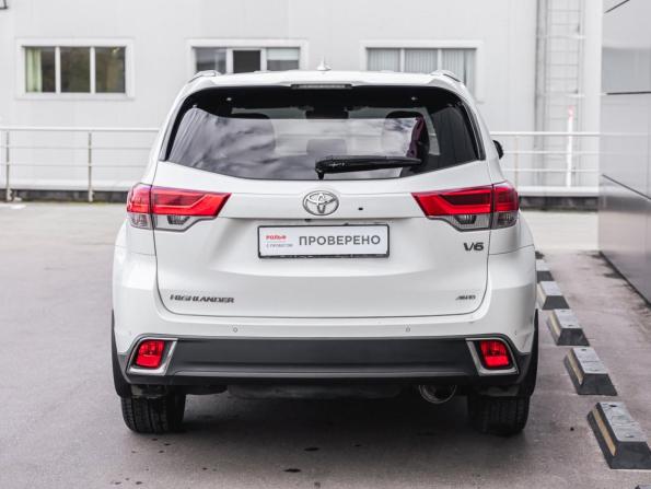 Toyota Highlander III (XU50) Рестайлинг с пробегом 2018 года, цена 3 998 000 рублей, 119600 км, внедорожник, Автокод Объявления