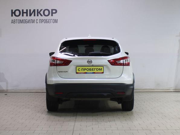 Nissan Qashqai II с пробегом 2017 года, цена 1 329 000 рублей, 93534 км, внедорожник, Автокод Объявления