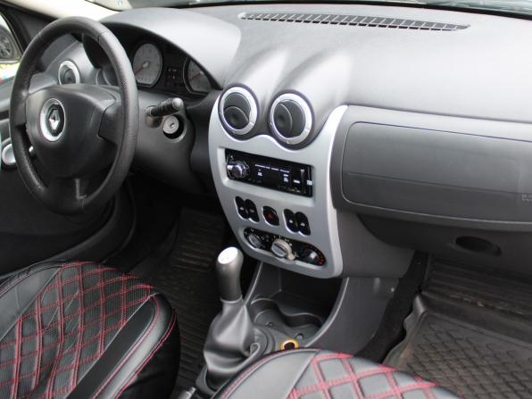Renault Logan I Рестайлинг с пробегом 2011 года, цена 379 000 рублей, 154805 км, седан, Автокод Объявления