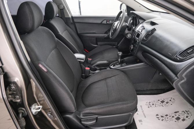 Kia Cerato II с пробегом 2009 года, цена 779 000 рублей, 220119 км, седан, Автокод Объявления