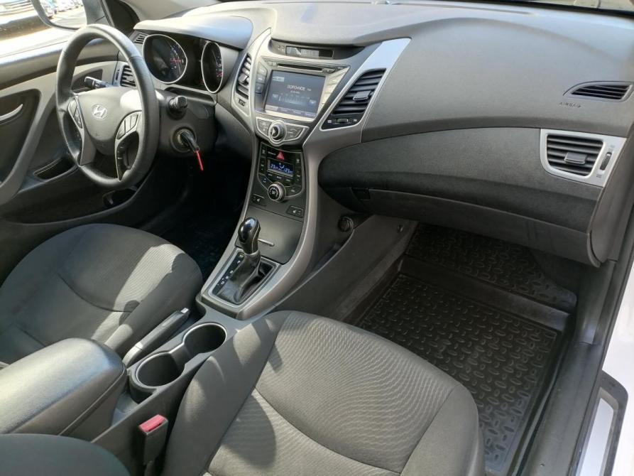 Hyundai Elantra V (MD) Рестайлинг Санкт-Петербург  - изображение 10