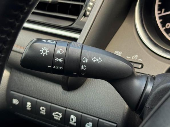 Toyota Camry VIII (XV70) Рестайлинг с пробегом 2020 года, цена 3 249 000 рублей, 124698 км, седан, Автокод Объявления
