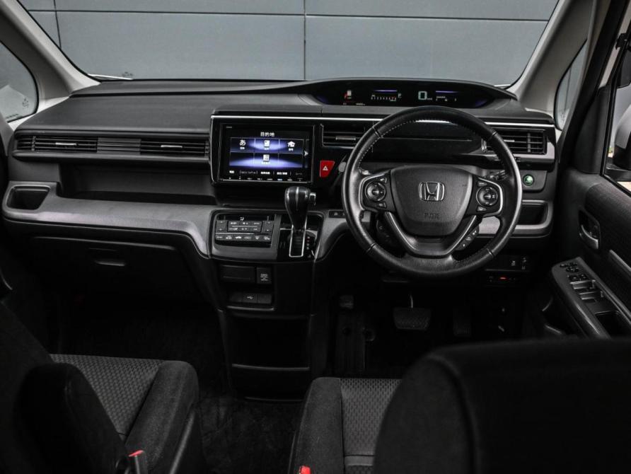 Honda Stepwgn V Рестайлинг Новороссийск  - изображение 6