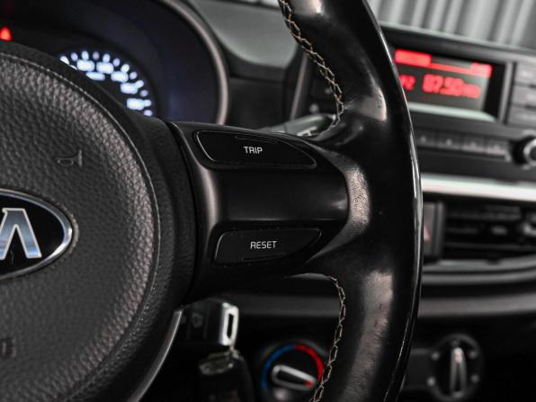 Kia Picanto III с пробегом 2017 года, цена 1 144 000 рублей, 123601 км, хэтчбек, Автокод Объявления