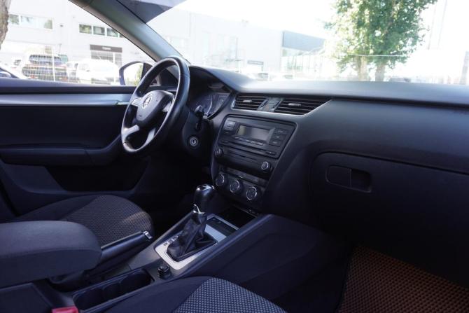 Skoda Octavia III (A7) с пробегом 2014 года, цена 795 000 рублей, 278131 км, лифтбек, Автокод Объявления