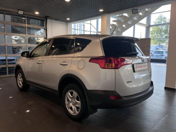 Toyota RAV4 IV (XA40) с пробегом 2015 года, цена 2 480 000 рублей, 56687 км, внедорожник, Автокод Объявления