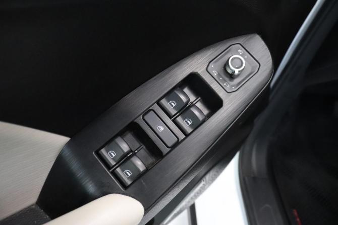 Haval Jolion I Рестайлинг с пробегом 2024 года, цена 2 180 000 рублей, 47120 км, внедорожник, Автокод Объявления