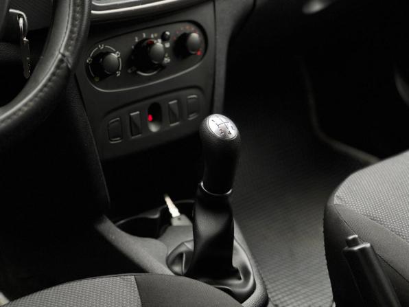 Renault Logan II с пробегом 2014 года, цена 609 000 рублей, 157350 км, седан, Автокод Объявления