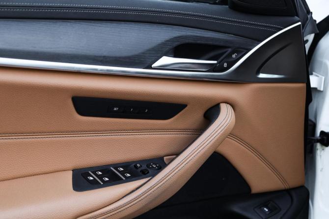 BMW 5 серии VII (G30/G31/G38) Рестайлинг с пробегом 2021 года, цена 6 850 000 рублей, 66769 км, седан, Автокод Объявления