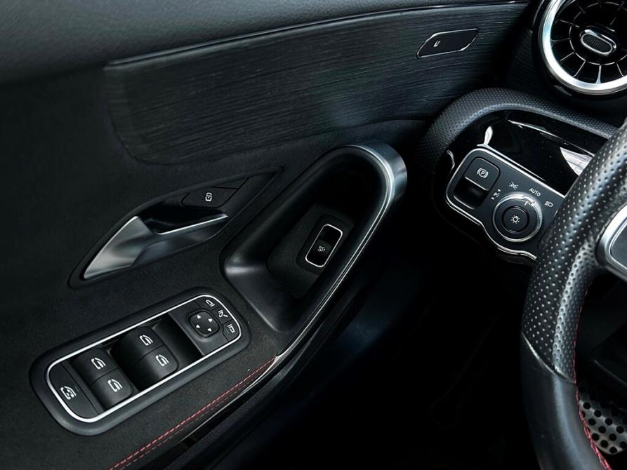 Mercedes-Benz A-Класс IV (W177) Санкт-Петербург  - изображение 16