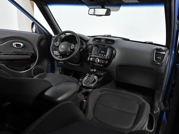 Kia Soul II с пробегом 2015 года, цена 999 000 рублей, 142000 км, хэтчбек, Автокод Объявления