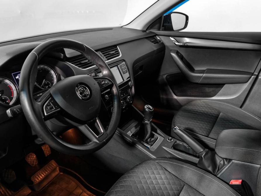 Skoda Octavia III (A7) Рестайлинг Санкт-Петербург  - изображение 9