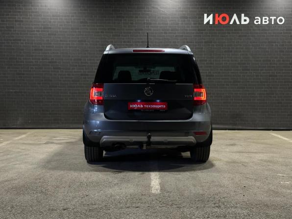 Skoda Yeti I Рестайлинг с пробегом 2017 года, цена 1 600 000 рублей, 53531 км, внедорожник, Автокод Объявления