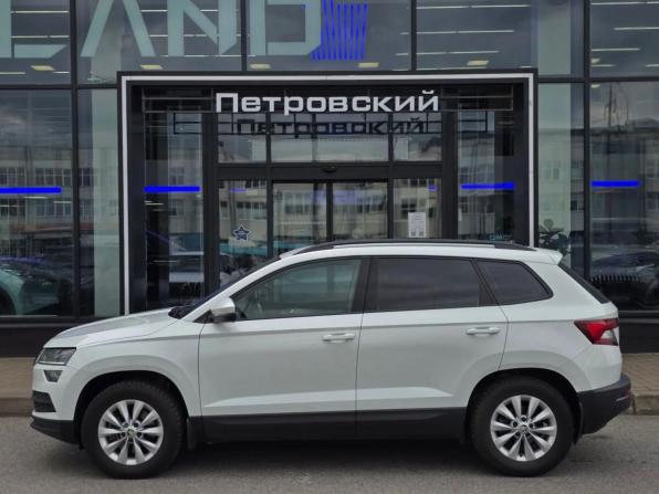 Skoda Karoq I с пробегом 2021 года, цена 1 985 000 рублей, 154044 км, внедорожник, Автокод Объявления