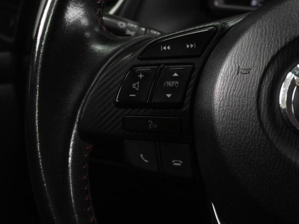 Mazda 3 III (BM) с пробегом 2013 года, цена 1 289 000 рублей, 200892 км, седан, Автокод Объявления