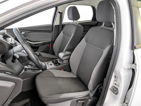 Ford Focus III с пробегом 2015 года, цена 875 000 рублей, 137938 км, универсал, Автокод Объявления