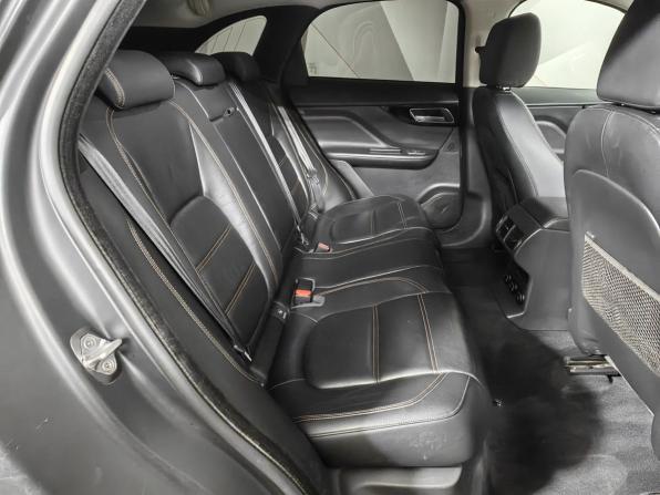 Jaguar F-Pace I с пробегом 2017 года, цена 2 049 000 рублей, 153845 км, внедорожник, Автокод Объявления