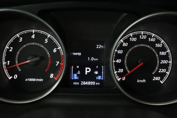 Mitsubishi Outlander II Рестайлинг с пробегом 2011 года, цена 861 000 рублей, 284899 км, внедорожник, Автокод Объявления