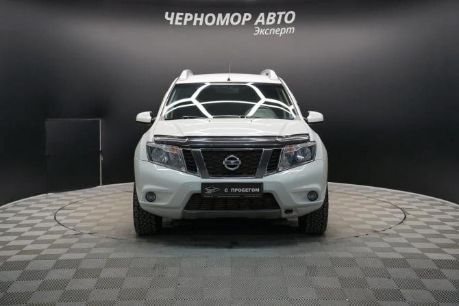 Nissan Terrano III (D10) с пробегом 2017 года, цена 1 455 000 рублей, 98531 км, внедорожник, Автокод Объявления