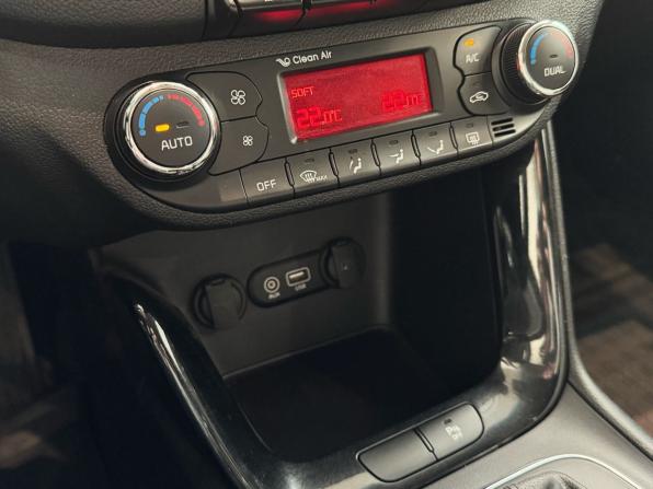Kia Ceed II Рестайлинг с пробегом 2016 года, цена 1 100 000 рублей, 169000 км, универсал, Автокод Объявления
