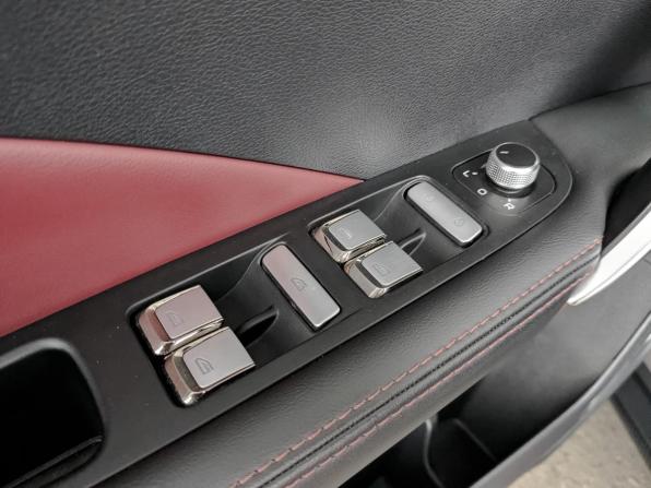 Geely Coolray I с пробегом 2022 года, цена 1 765 000 рублей, 64975 км, внедорожник, Автокод Объявления