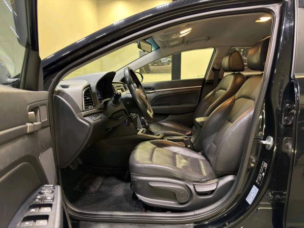 Hyundai Elantra VI (AD) с пробегом 2016 года, цена 1 099 000 рублей, 196668 км, седан, Автокод Объявления