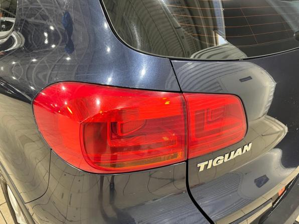 Volkswagen Tiguan I Рестайлинг с пробегом 2015 года, цена 1 300 000 рублей, 233447 км, внедорожник, Автокод Объявления