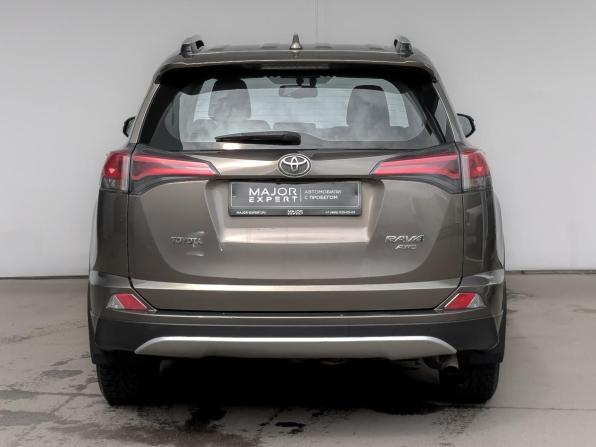 Toyota RAV4 IV (XA40) Рестайлинг с пробегом 2016 года, цена 1 985 000 рублей, 205575 км, внедорожник, Автокод Объявления