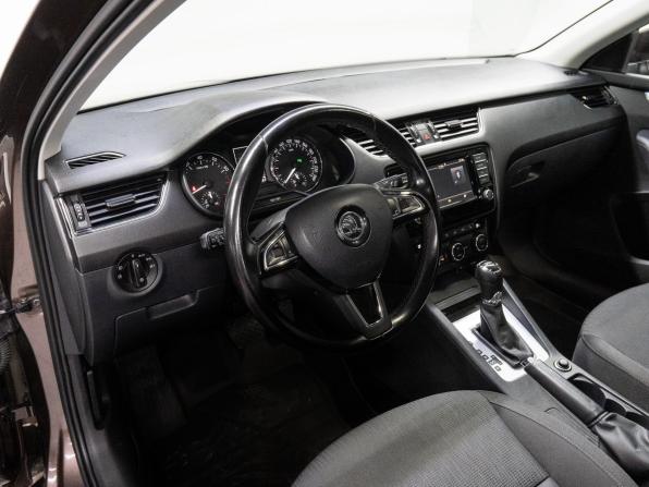 Skoda Octavia III (A7) с пробегом 2016 года, цена 1 499 000 рублей, 143532 км, лифтбек, Автокод Объявления