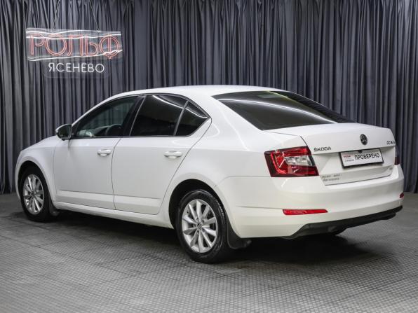 Skoda Octavia III (A7) с пробегом 2013 года, цена 1 198 000 рублей, 180000 км, лифтбек, Автокод Объявления