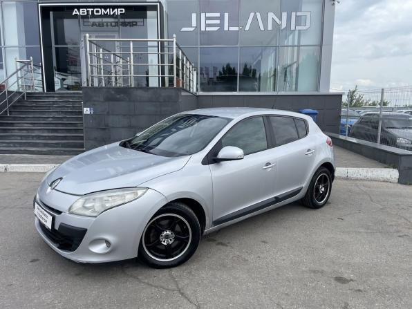 Renault Megane III с пробегом 2010 года, цена 550 000 рублей, 308355 км, хэтчбек, Автокод Объявления