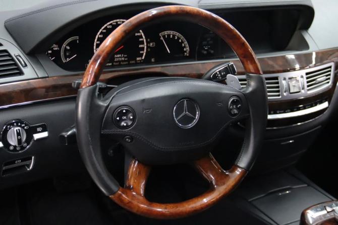 Mercedes-Benz S-Класс V (W221) с пробегом 2006 года, цена 1 950 000 рублей, 237370 км, седан, Автокод Объявления