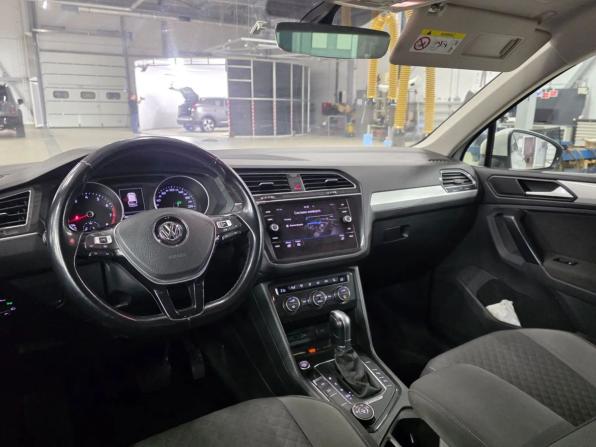 Volkswagen Tiguan II с пробегом 2018 года, цена 2 398 000 рублей, 146628 км, внедорожник, Автокод Объявления