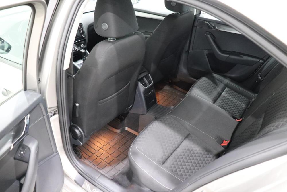 Skoda Octavia III (A7) Рестайлинг Иркутск  - изображение 19