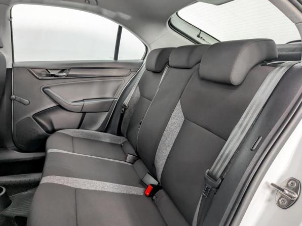 Skoda Rapid II с пробегом 2021 года, цена 1 225 000 рублей, 171122 км, лифтбек, Автокод Объявления