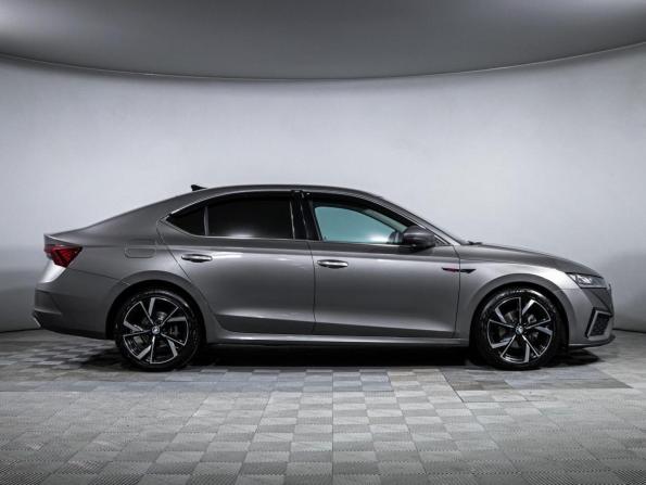 Skoda Octavia IV (A8) Рестайлинг с пробегом 2024 года, цена 2 500 000 рублей, 96809 км, лифтбек, Автокод Объявления