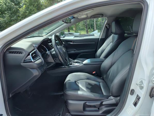 Toyota Camry VIII (XV70) с пробегом 2019 года, цена 2 490 000 рублей, 105243 км, седан, Автокод Объявления