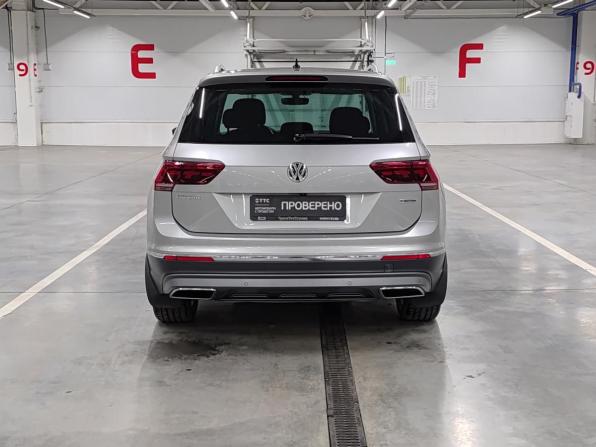 Volkswagen Tiguan II с пробегом 2018 года, цена 3 100 000 рублей, 68191 км, внедорожник, Автокод Объявления