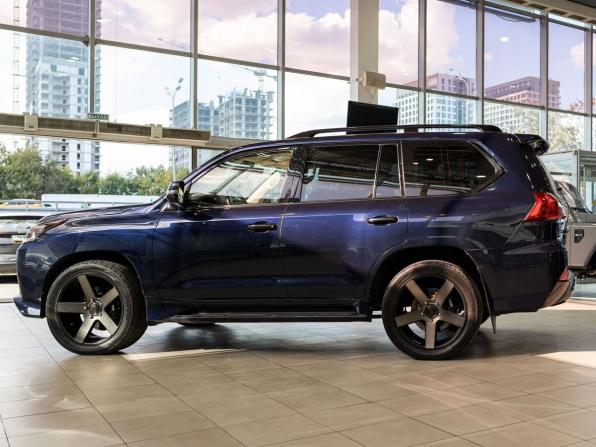 Lexus LX III Рестайлинг 2 с пробегом 2016 года, цена 6 750 000 рублей, 165362 км, внедорожник, Автокод Объявления
