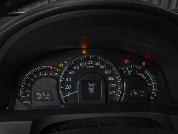 Toyota Camry VII (XV50) с пробегом 2013 года, цена 1 620 000 рублей, 270177 км, седан, Автокод Объявления