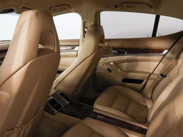 Porsche Panamera I Рестайлинг с пробегом 2014 года, цена 3 050 000 рублей, 170233 км, лифтбек, Автокод Объявления