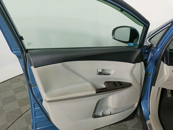 Toyota Venza I с пробегом 2010 года, цена 1 399 000 рублей, 238000 км, внедорожник, Автокод Объявления