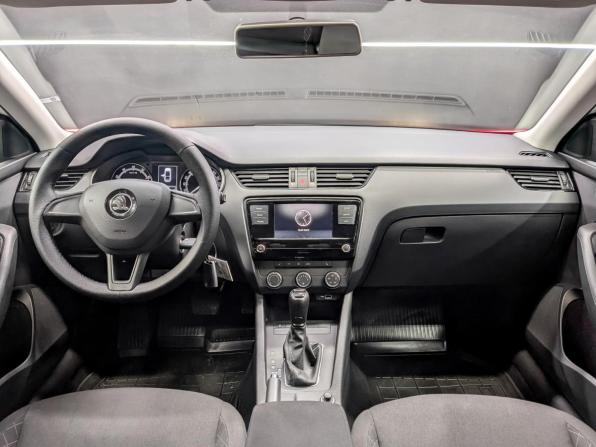 Skoda Octavia III (A7) Рестайлинг с пробегом 2020 года, цена 1 750 000 рублей, 79497 км, лифтбек, Автокод Объявления