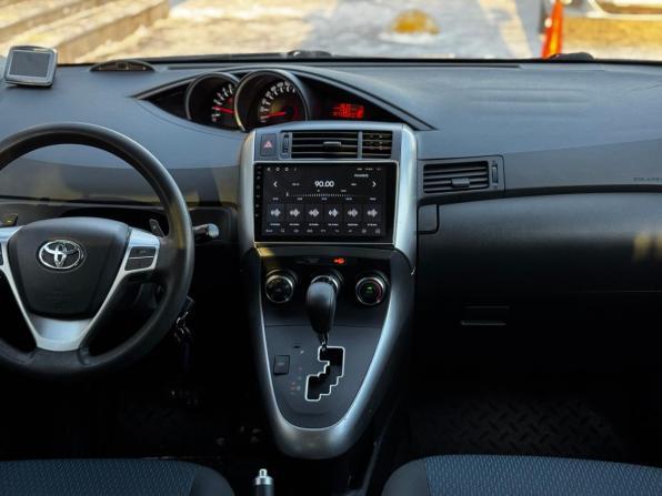 Toyota Verso I Рестайлинг с пробегом 2013 года, цена 1 149 000 рублей, 114465 км, компактвэн, Автокод Объявления
