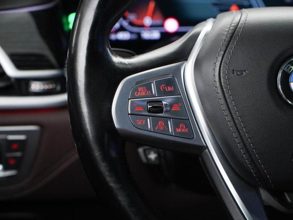 BMW 7 серии VI (G11/G12) Рестайлинг с пробегом 2019 года, цена 5 997 077 рублей, 102005 км, седан, Автокод Объявления