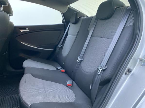 Hyundai Solaris I с пробегом 2012 года, цена 910 000 рублей, 164000 км, седан, Автокод Объявления