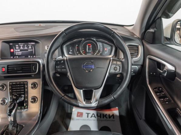Volvo S60 II Рестайлинг с пробегом 2017 года, цена 1 550 300 рублей, 71420 км, седан, Автокод Объявления
