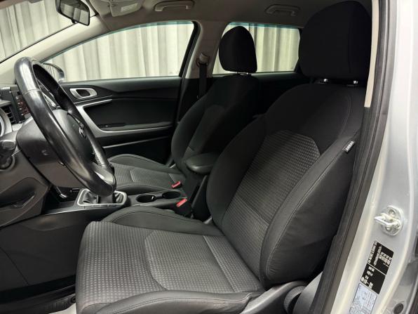 Kia Ceed III с пробегом 2019 года, цена 1 569 000 рублей, 98132 км, универсал, Автокод Объявления
