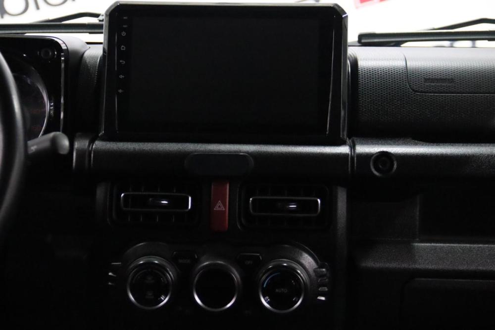 Suzuki Jimny IV Сургут  - изображение 15